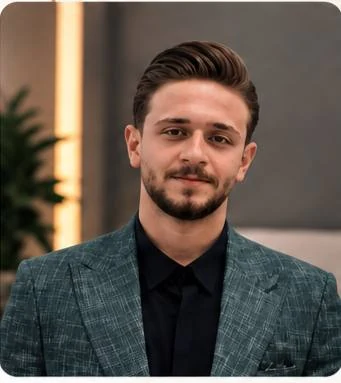 امیرمحمد حسابی، مدیر اجرایی