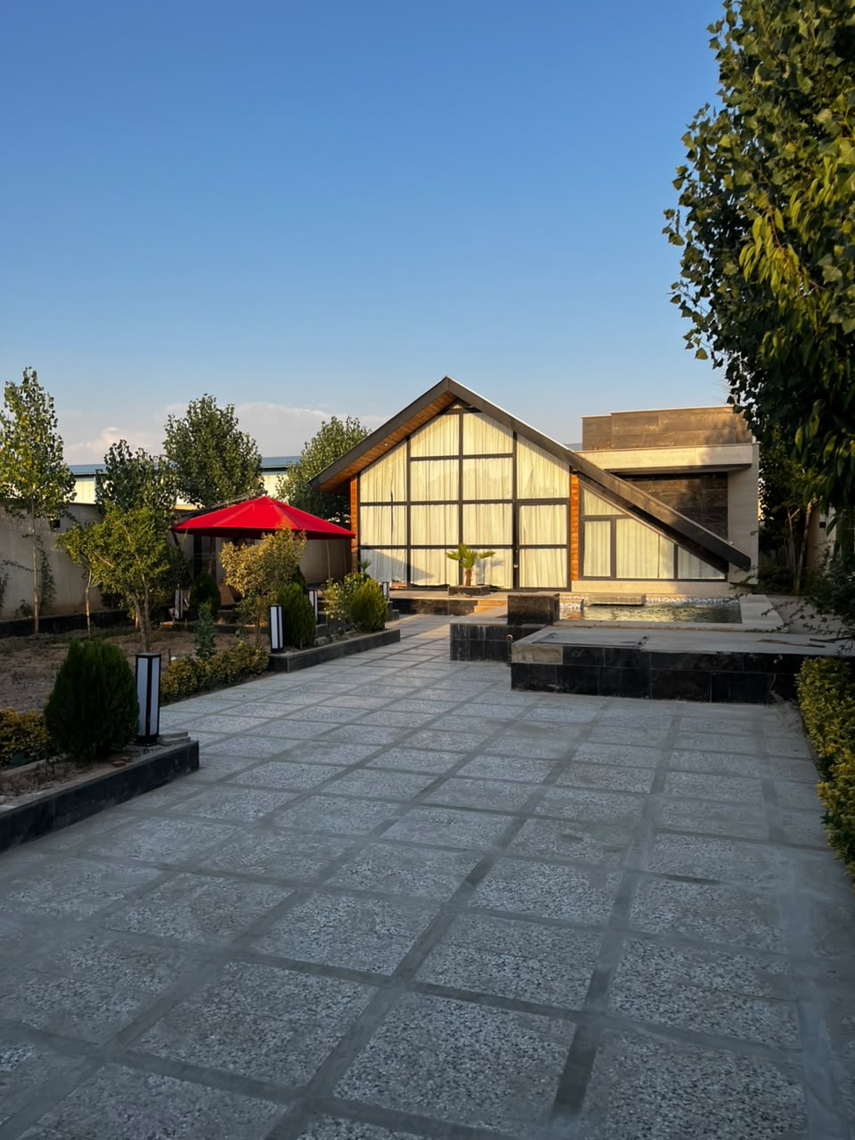 باغ ویلا در کوی دهکده عرب اباد